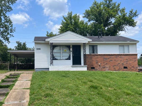 646 WESTERN PARK DR, Memphis, TN 38109