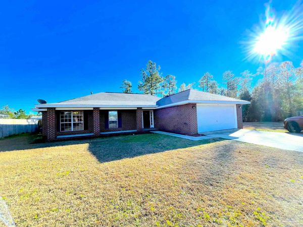6007 Meursalt Rd, Milton, FL 32570