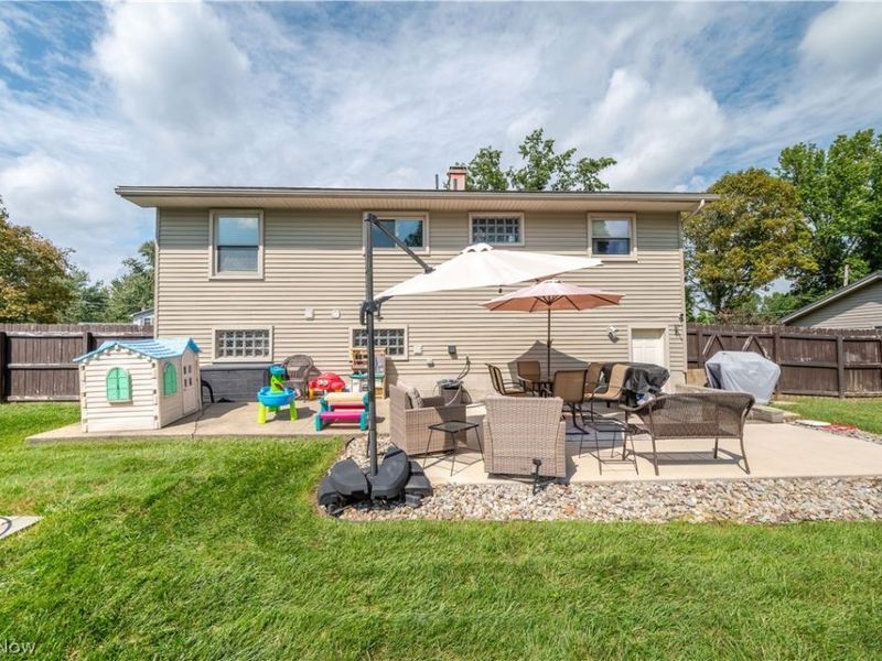 4585 Alderwood Drive, Canfield, OH 44406 Photo 13
