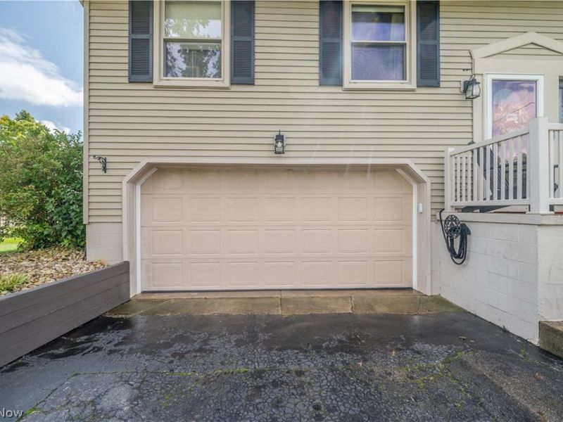 4585 Alderwood Drive, Canfield, OH 44406 Photo 3