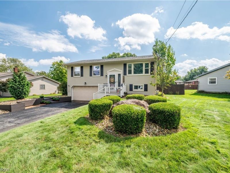 4585 Alderwood Drive, Canfield, OH 44406 Photo 5