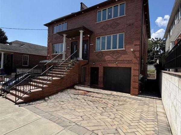 9-24 129th Street , College Point, NY 11356