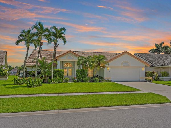 6857 BLUE BAY Circle, Lake Worth, FL 33467