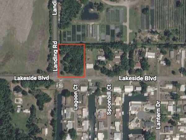 0 LAKESIDE Boulevard, Kenansville, FL 34739