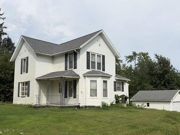 1962 Zeller Avenue, Marshalltown, IA 50158