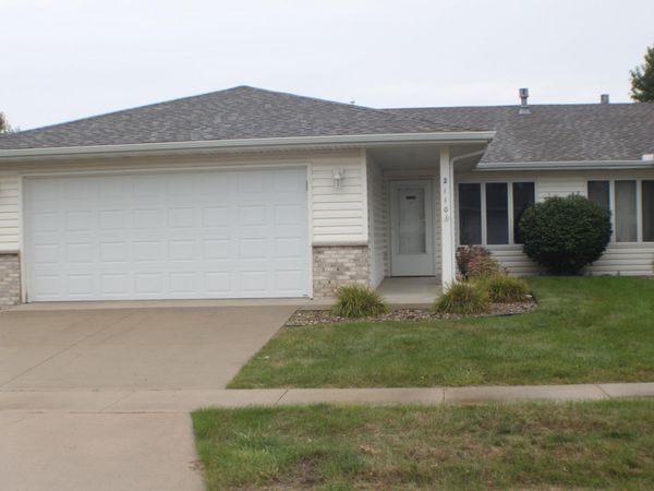 2110 Mcquillan Court SE, Rochester, MN 55904