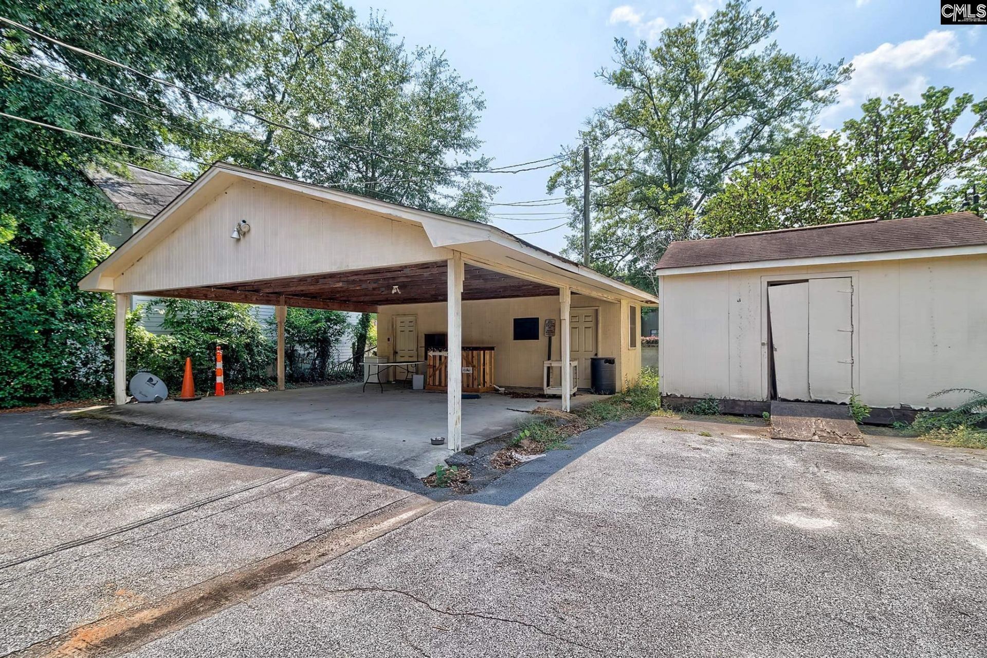 2826 Blossom Street  Photo 6
