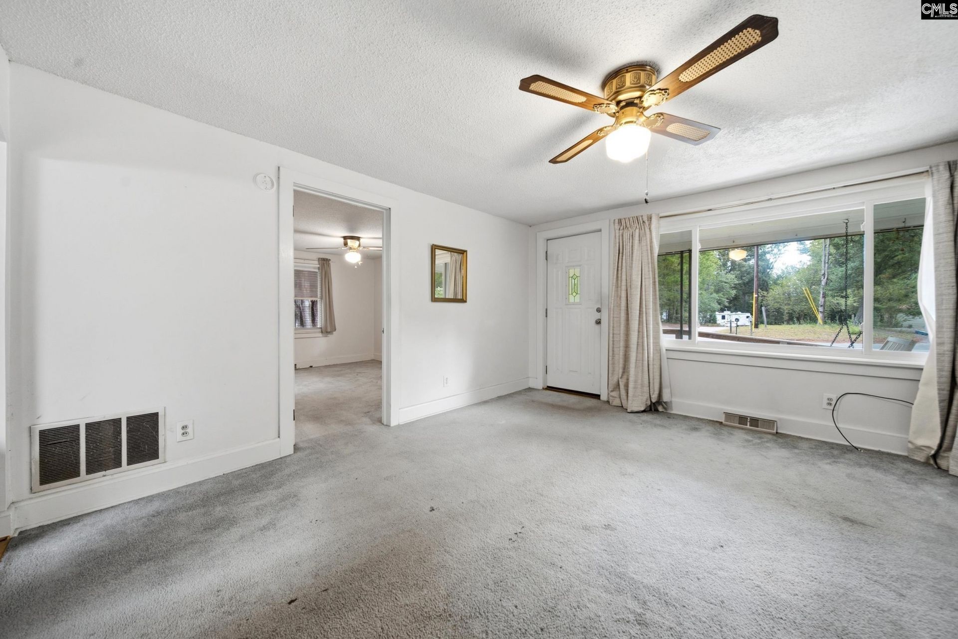 347 Gator Road  Photo 4