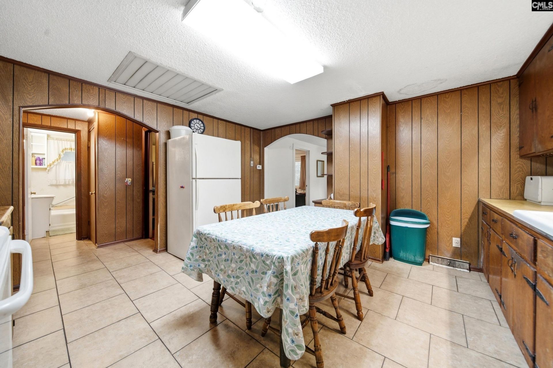 347 Gator Road  Photo 8