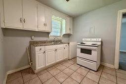 1814 English Street photo 4