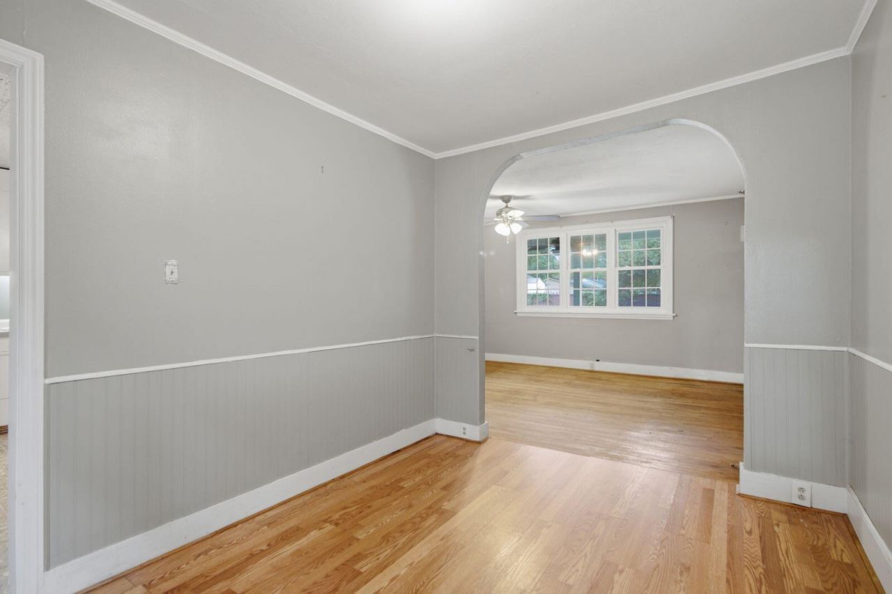 1565 Mulberry Photo 13