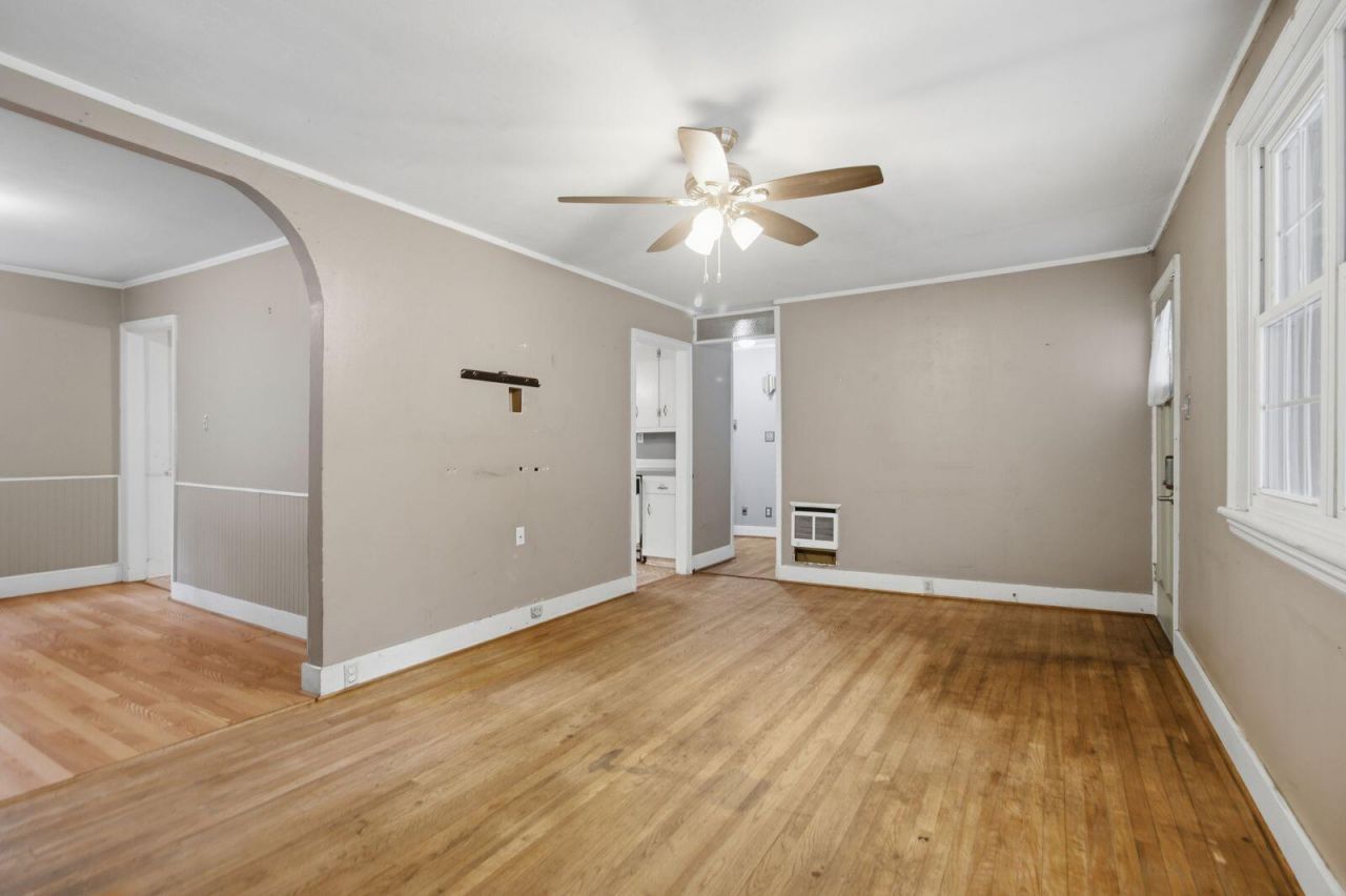1565 Mulberry Photo 15