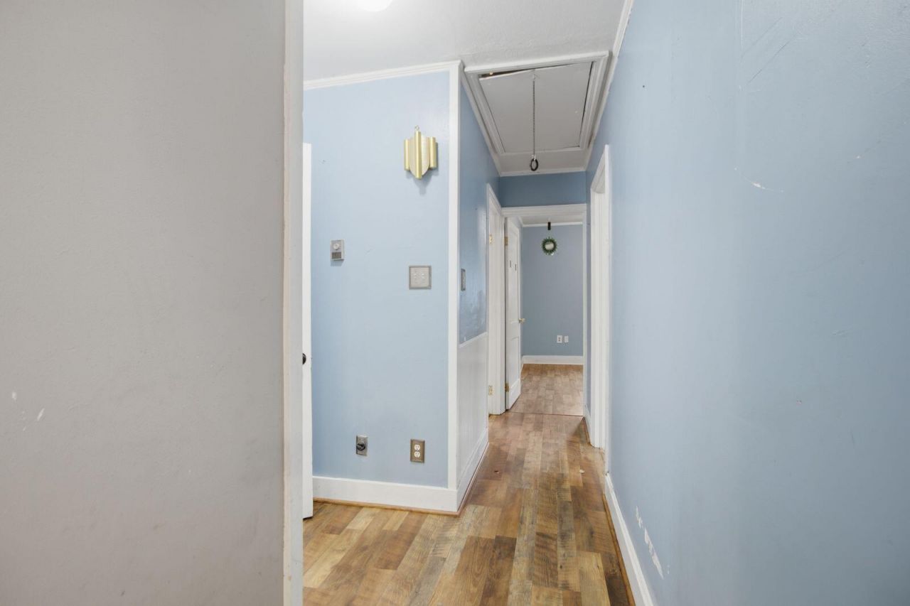 1565 Mulberry Photo 21
