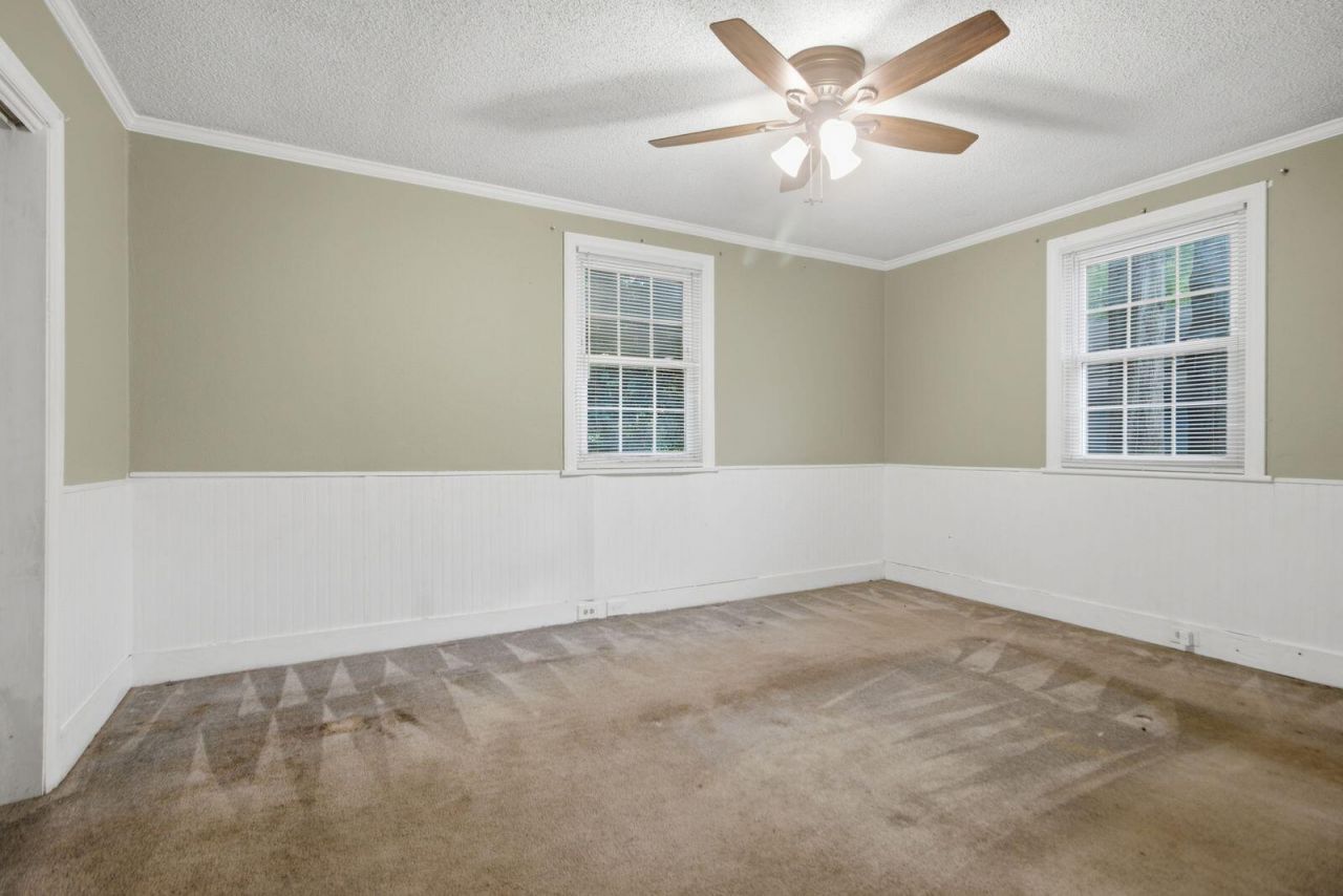 1565 Mulberry Photo 24