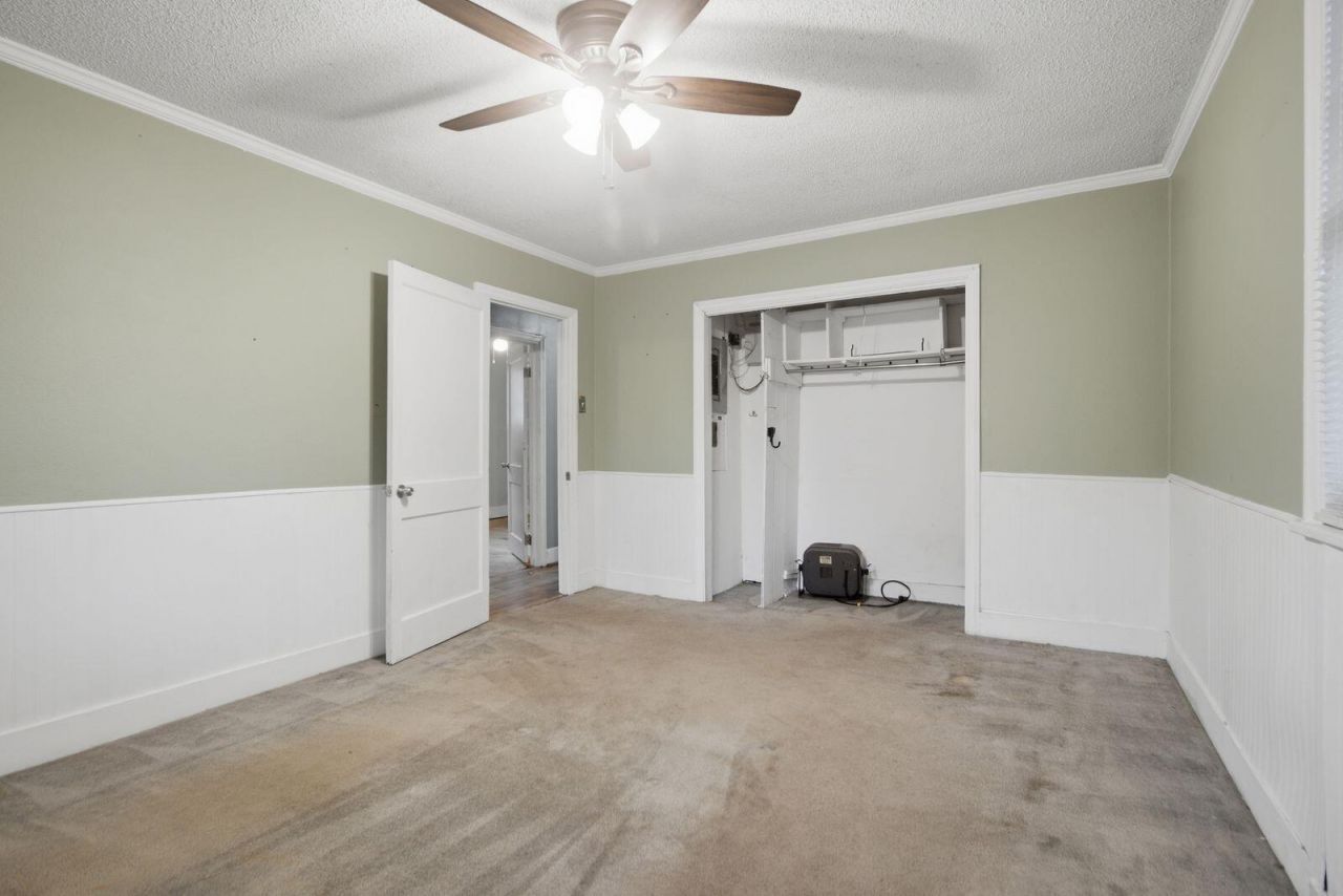 1565 Mulberry Photo 25