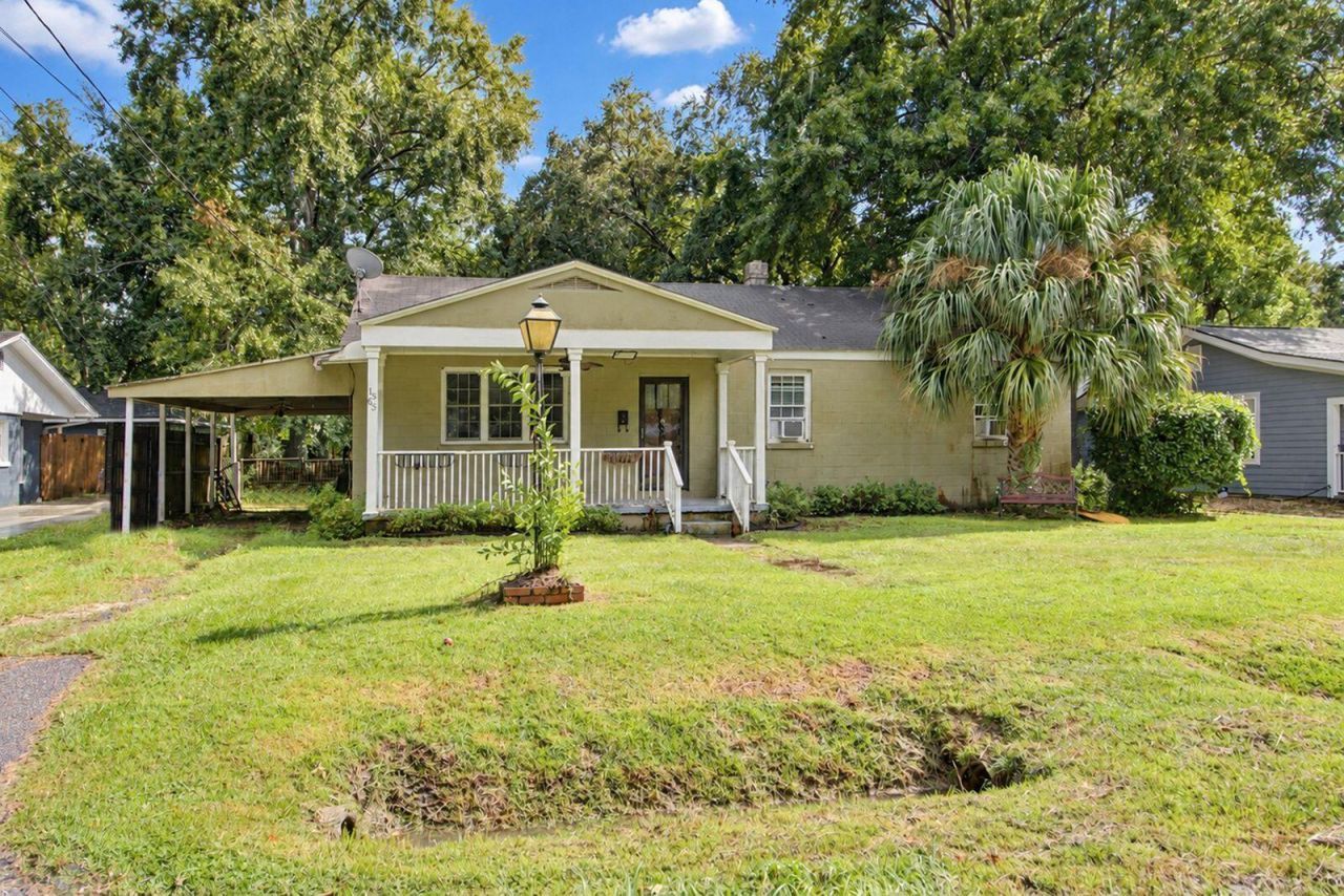 1565 Mulberry Photo 30