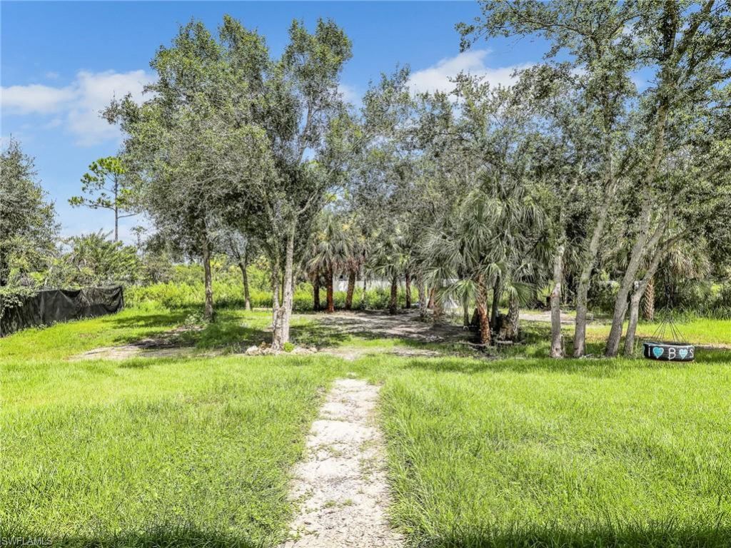 442 Windermere Dr, Lehigh Acres, FL 33972 Photo