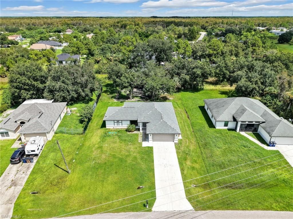 442 Windermere Dr, Lehigh Acres, FL 33972 Photo