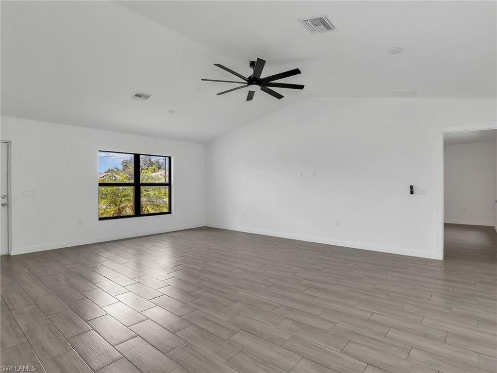 442 Windermere Dr, Lehigh Acres, FL 33972 Photo