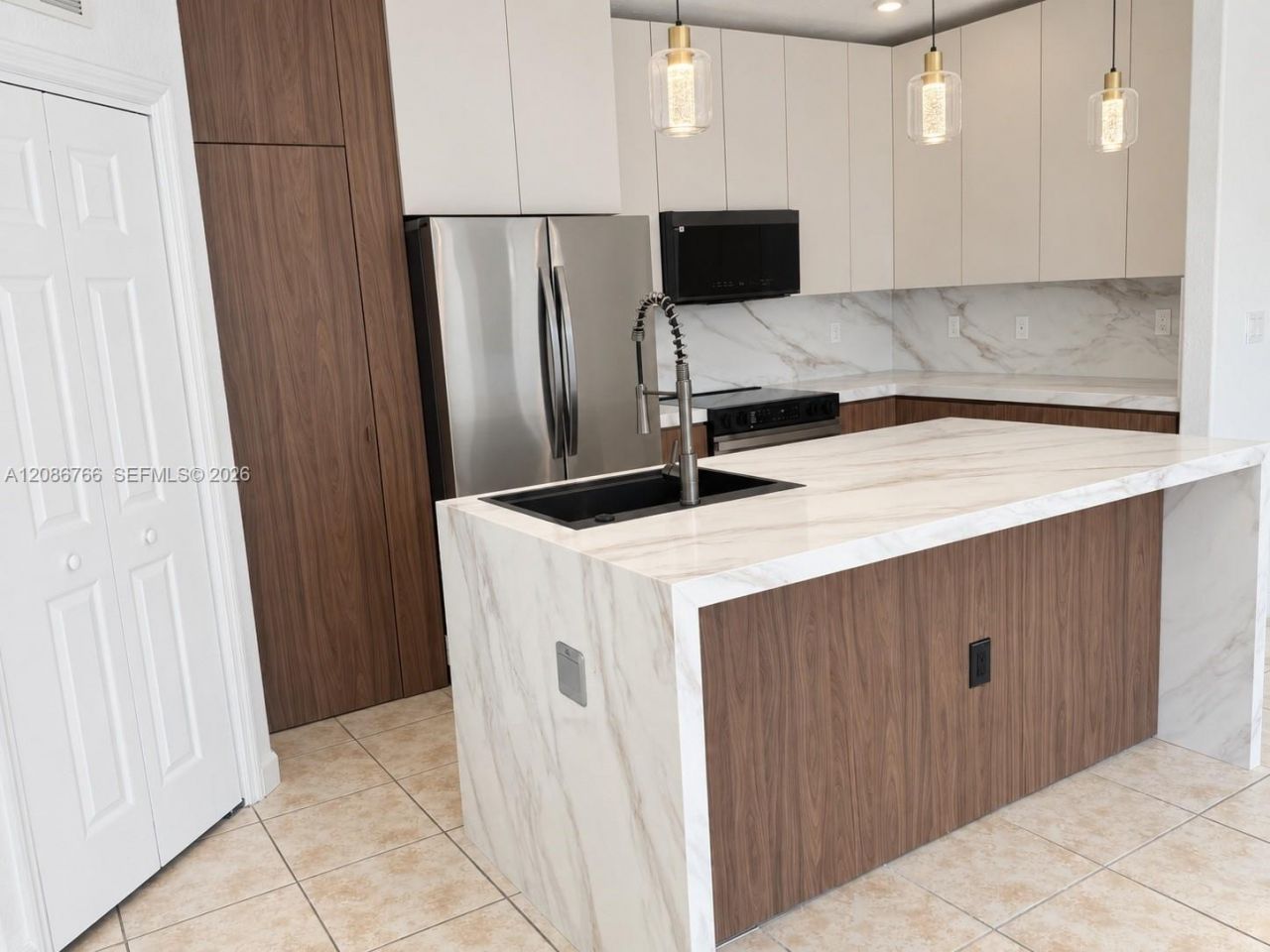 11034 NW 86th Ter, Doral, FL 33178 Photo