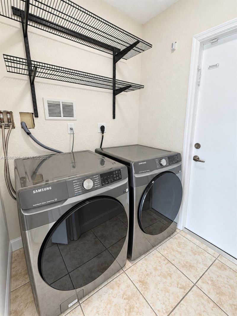 11034 NW 86th Ter, Doral, FL 33178 Photo
