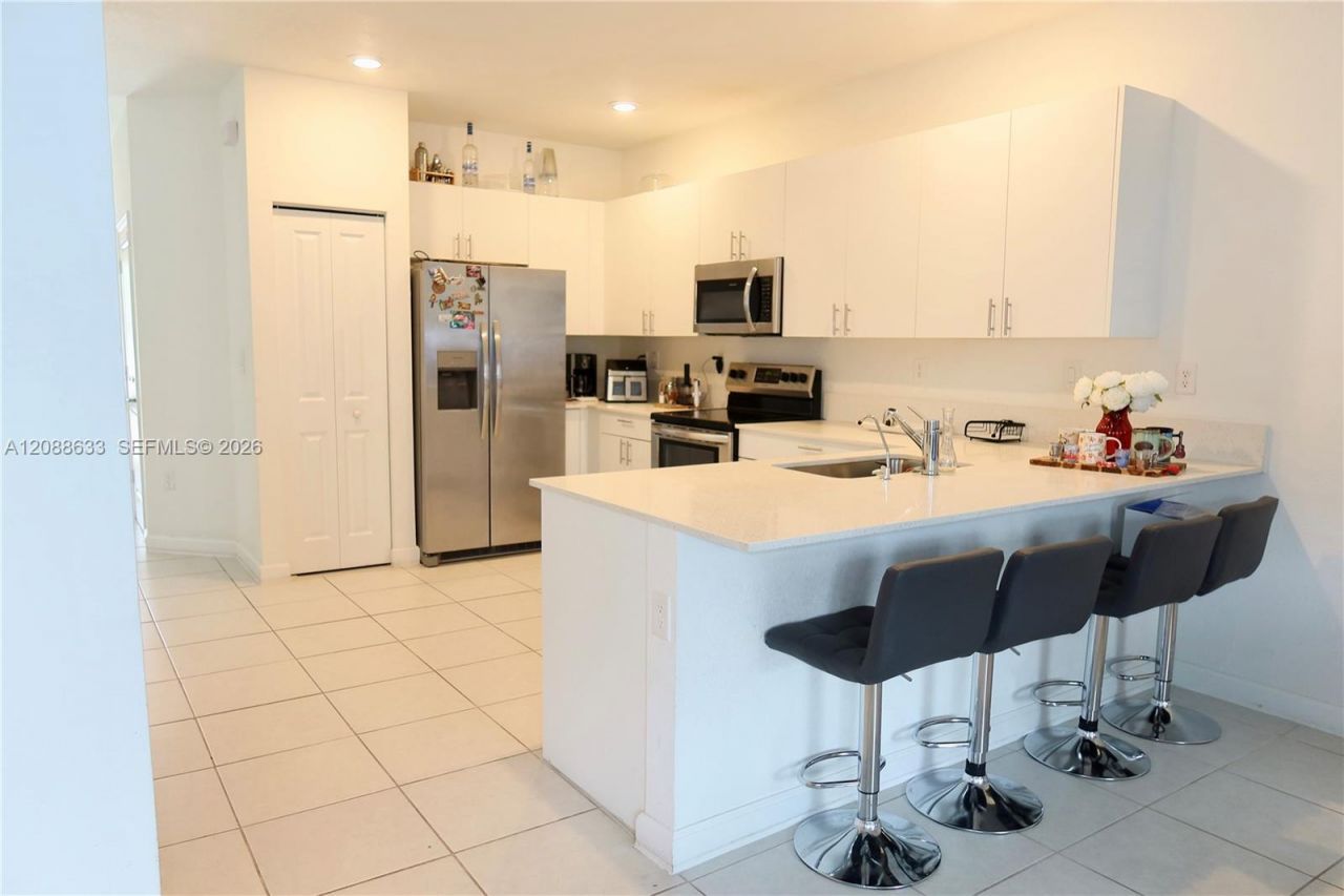 2663 SE 10th St, Homestead, FL 33035 Photo