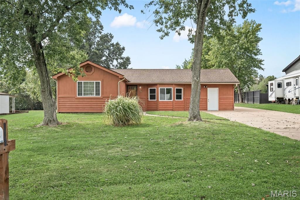 126 Cherry Hill Drive, Fenton, MO 63026 Main Photo