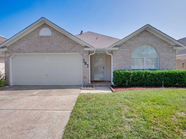 383 Mirabelle Dr, Pensacola, FL 32514