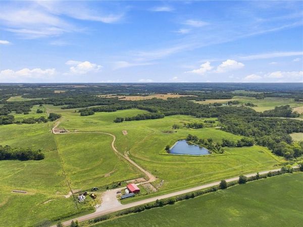 4 State Route D N/A, Savannah, MO 64485
