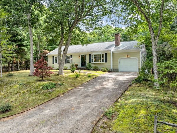 439 Holly Ave, Brewster, MA 02631