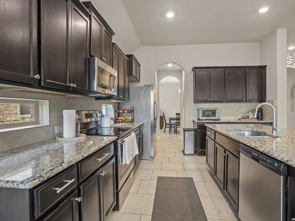 113 Fernwood, Schertz, TX 78108