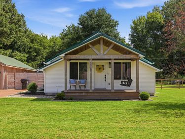5920 Metropolis Lake Road, West Paducah, KY 42086