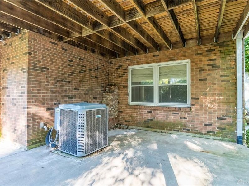 5914 Lynnaway Drive, Dayton, OH 45415 Photo 66
