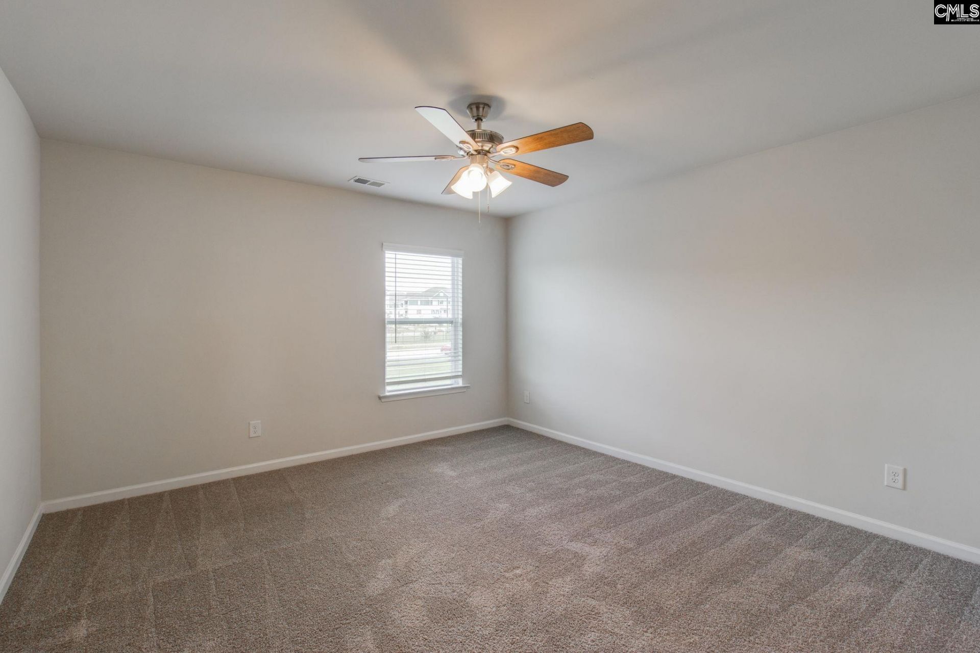 40 Blue Fescue Way  Photo 15