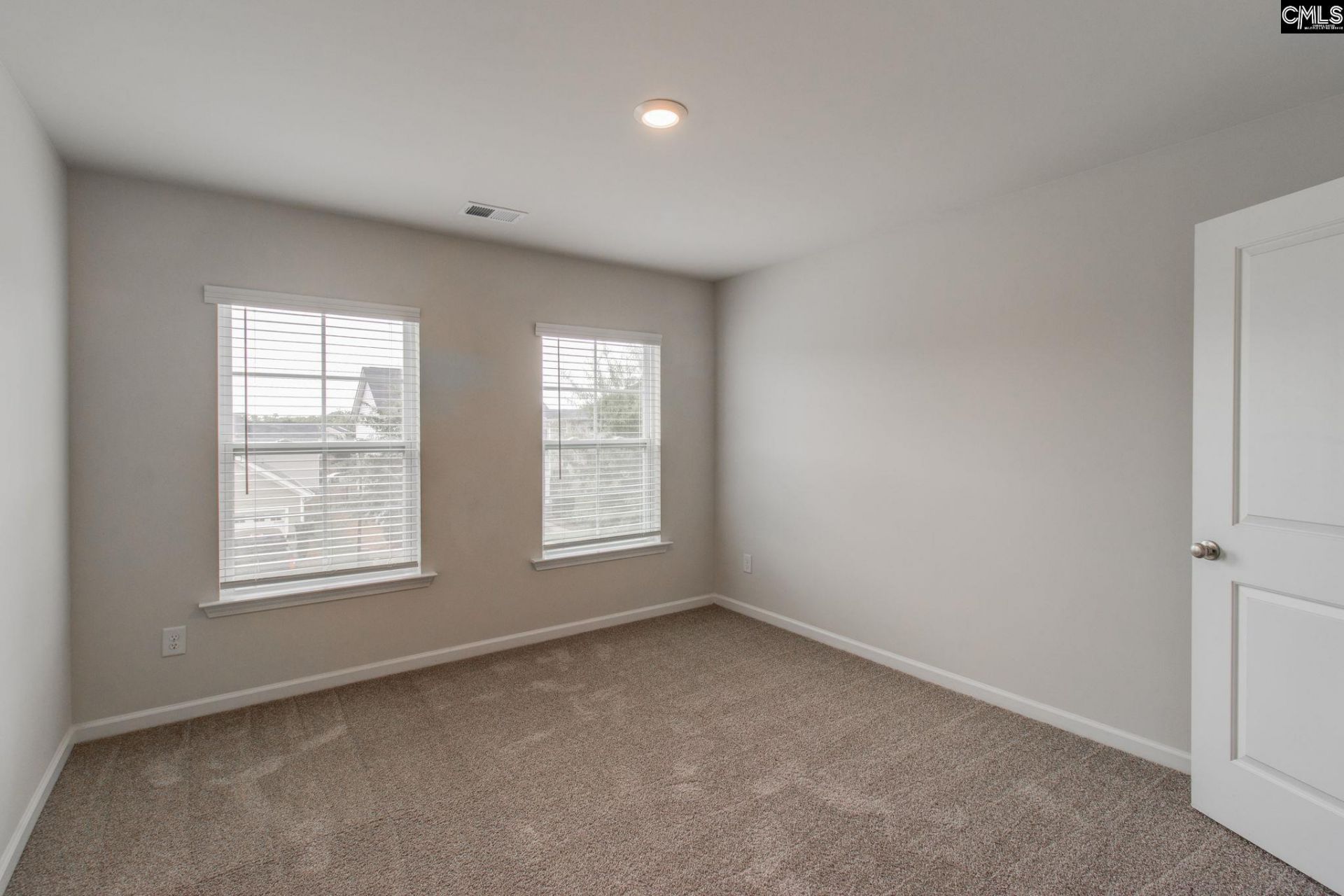 40 Blue Fescue Way  Photo 22