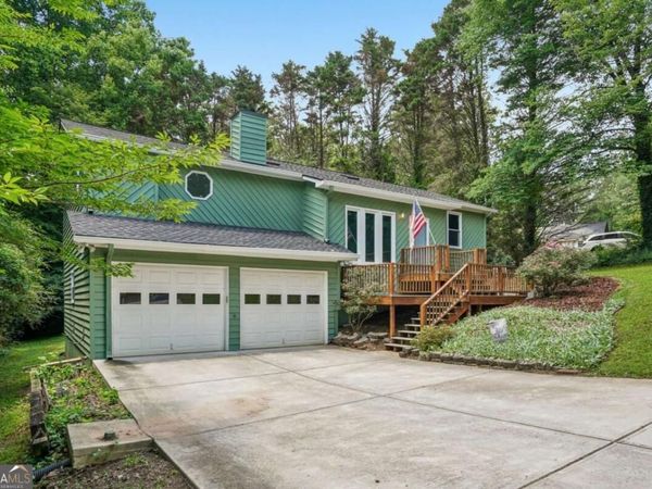 659 Sunshine Trace NW, Acworth, GA 30102