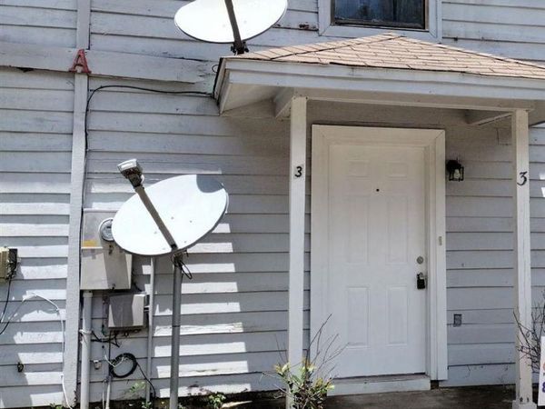 7022 Chapel St, Unit 3, Pensacola, FL 32504