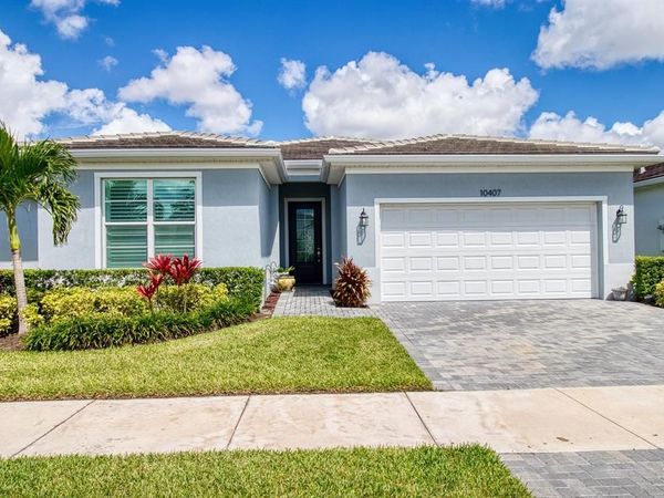 10407 SW AQUILA Way, Port St. Lucie, FL 34987