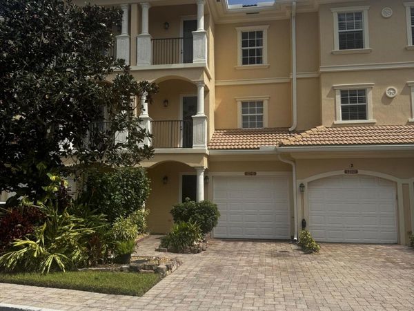 12743 SE OLD CYPRESS Drive, Unit 7-904, Hobe Sound, FL 33455