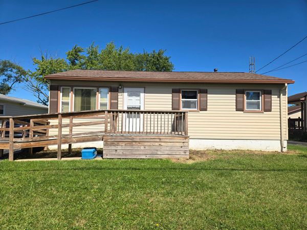 719 Roanoke Street , Crestline, OH 44827