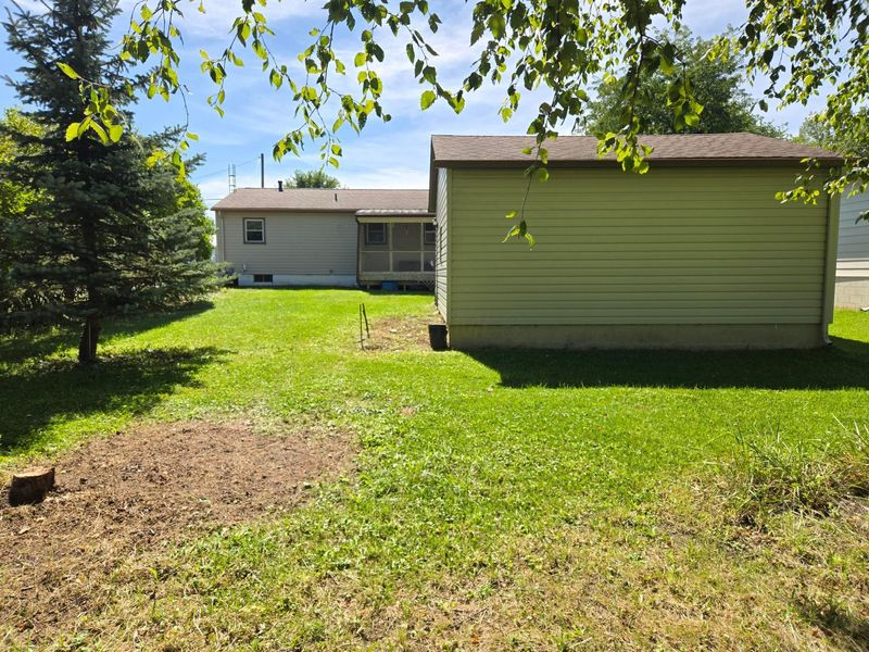 719 Roanoke Street, Crestline, OH 44827 Photo 8