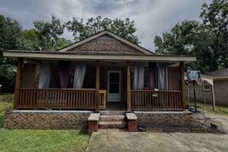 710 N Merriman Rd. photo 4