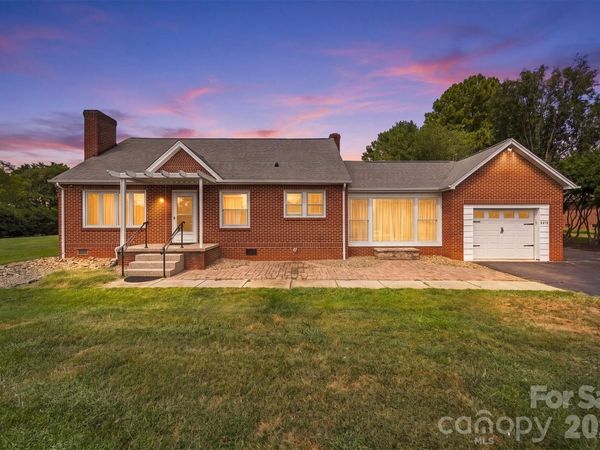 4273 Springs Road, Conover, NC 28613
