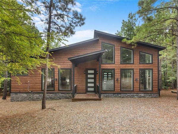 125 Bear Cedar Trail, Broken Bow, OK 74743