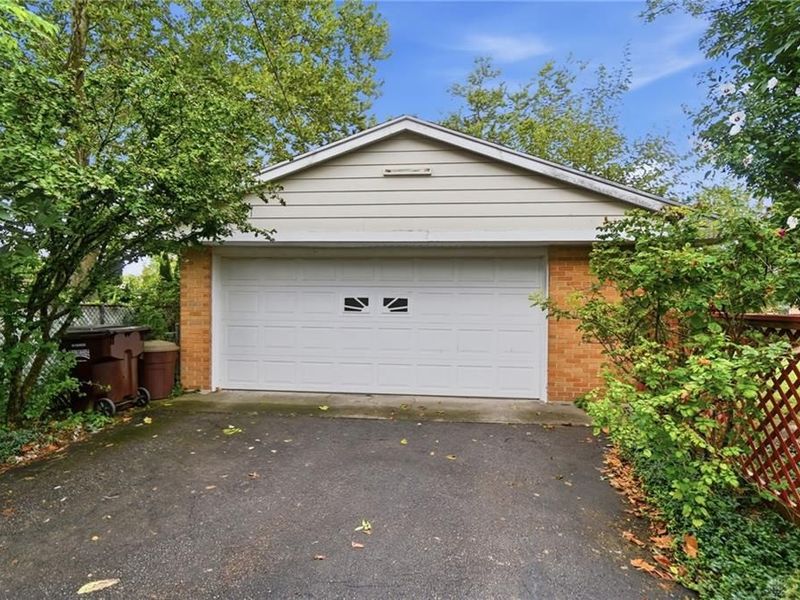 4749 Archmore Drive, Kettering, OH 45440 Photo 48