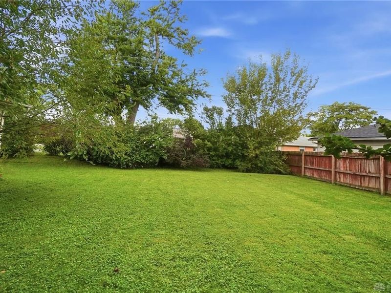4749 Archmore Drive, Kettering, OH 45440 Photo 57
