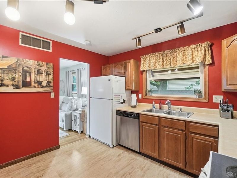 4749 Archmore Drive, Kettering, OH 45440 Photo 8