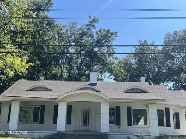 217 Gordon Street , Dyersburg, TN 38024