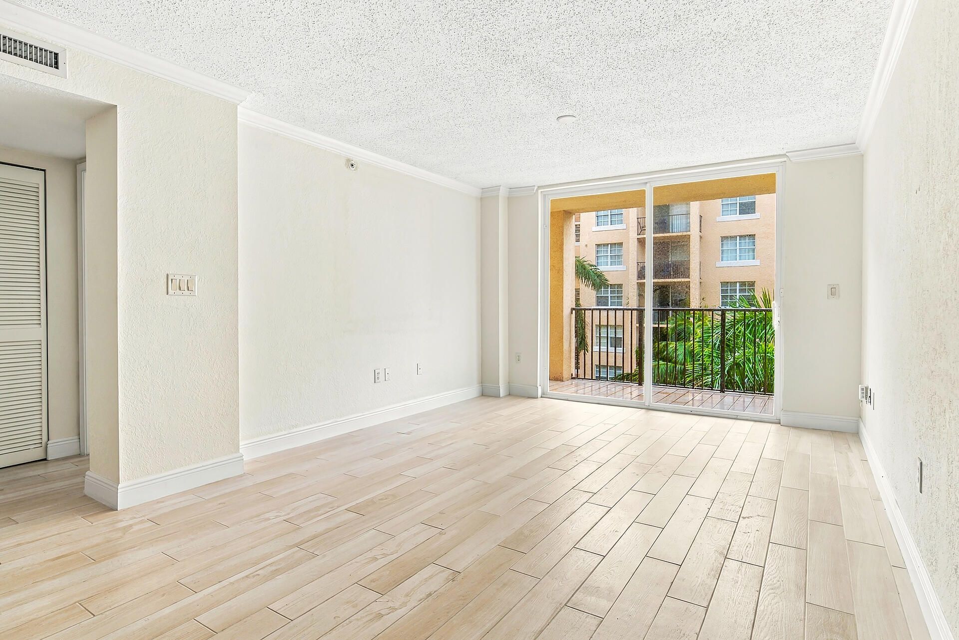 1801 N Flagler Drive, Unit 603, West Palm Beach, FL 33407 Photo