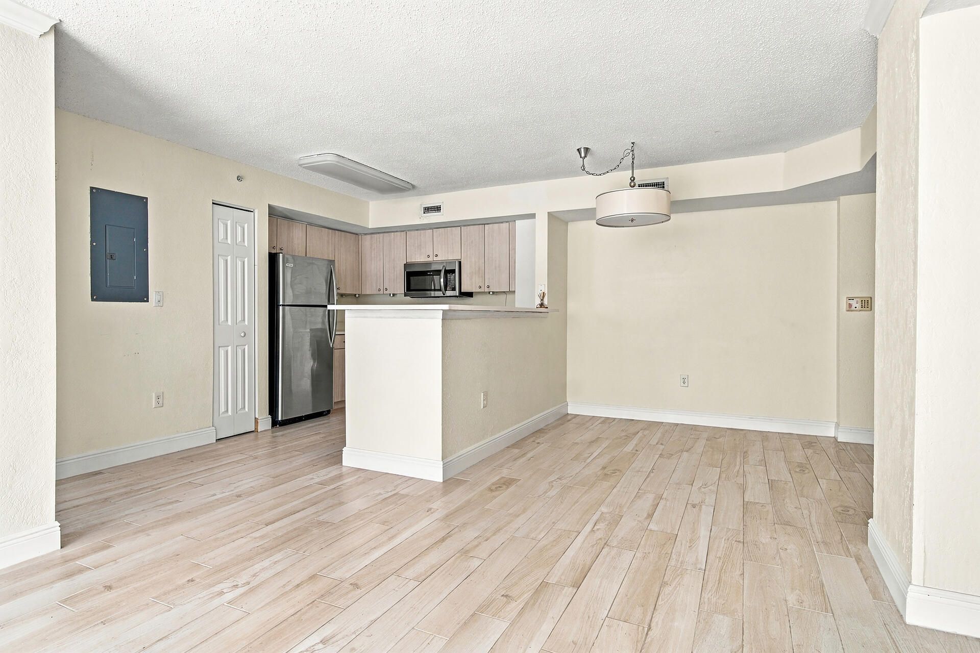 1801 N Flagler Drive, Unit 603, West Palm Beach, FL 33407 Photo
